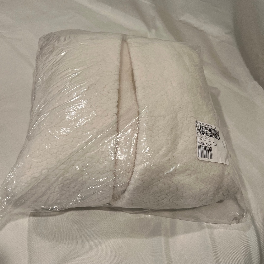 G.I.L.I. Lounger Sherpa Hoodie Ivory Petite XL/1X *NEW WITH TAGS*